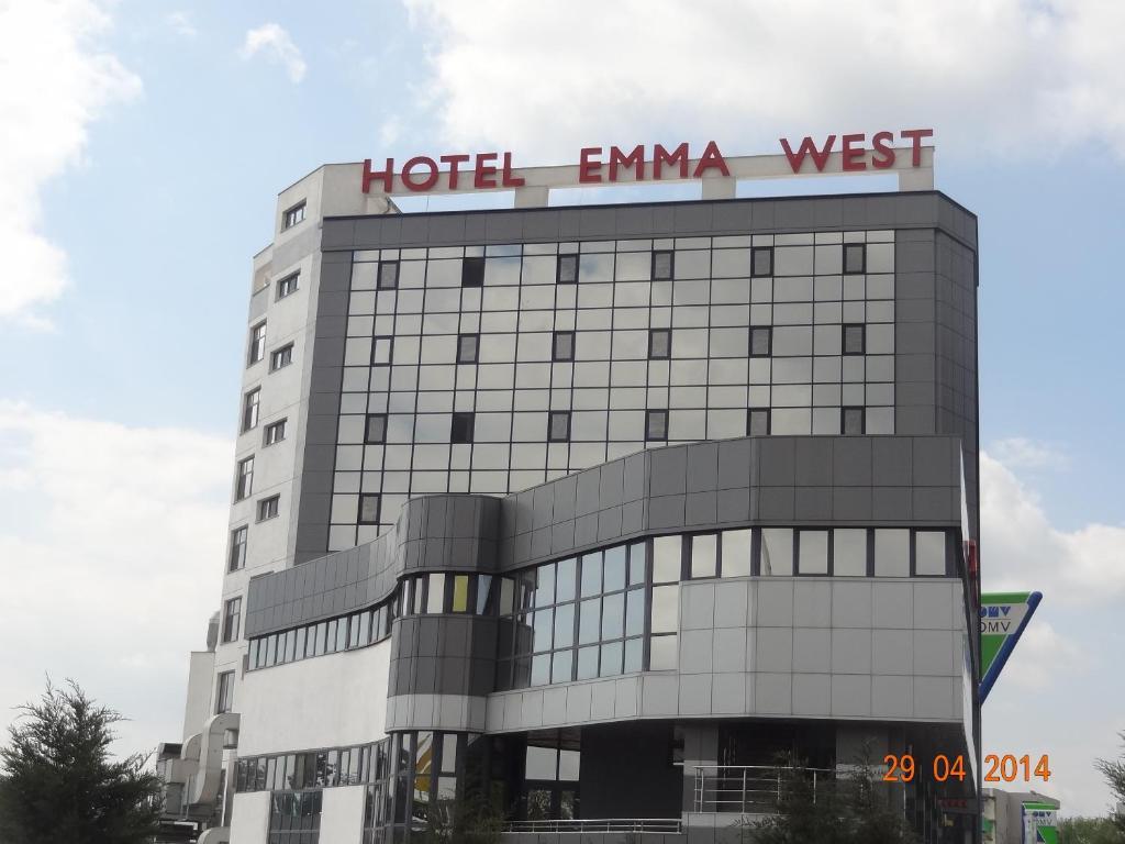 Hotel Emma West Craiova Kültér fotó